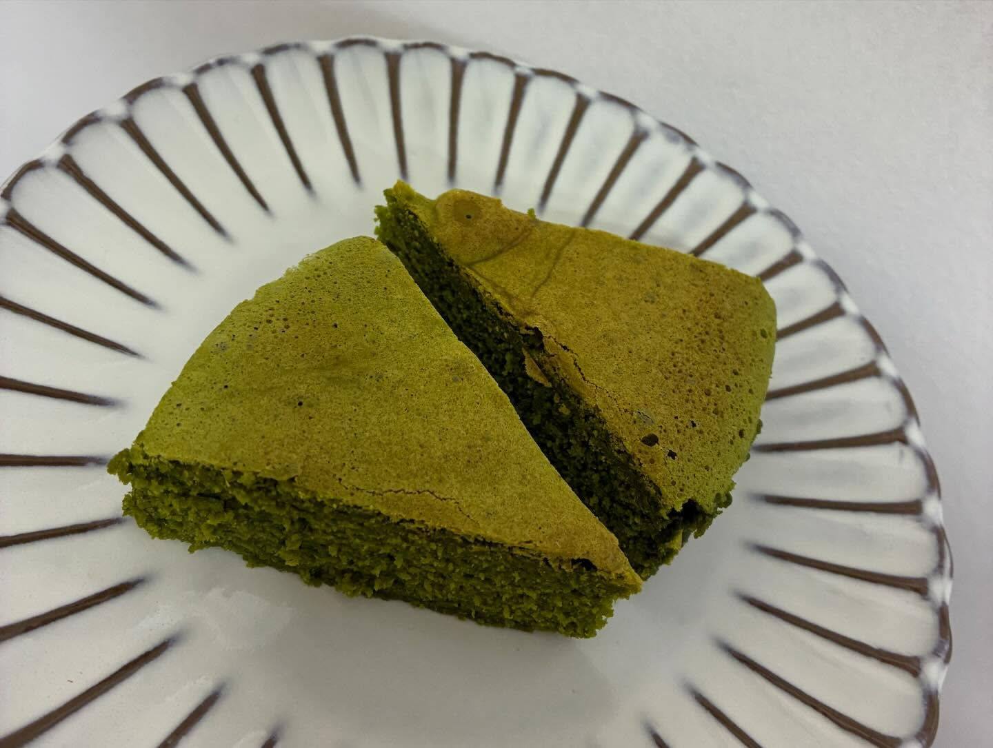 自販機限定！抹茶のガトーショコラのご紹介♪