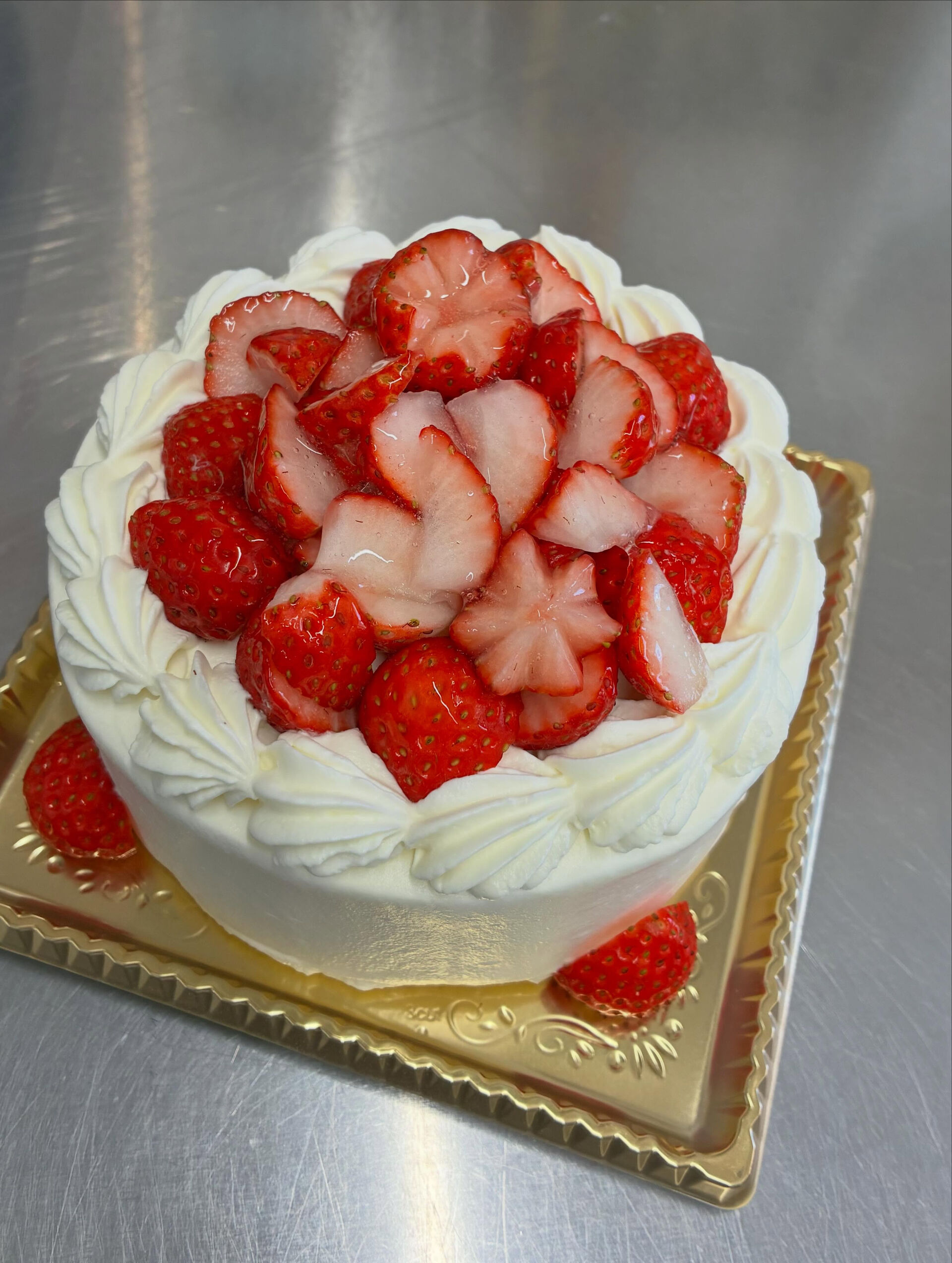 茅野の洋菓子etc.　ホールケーキ🎂
